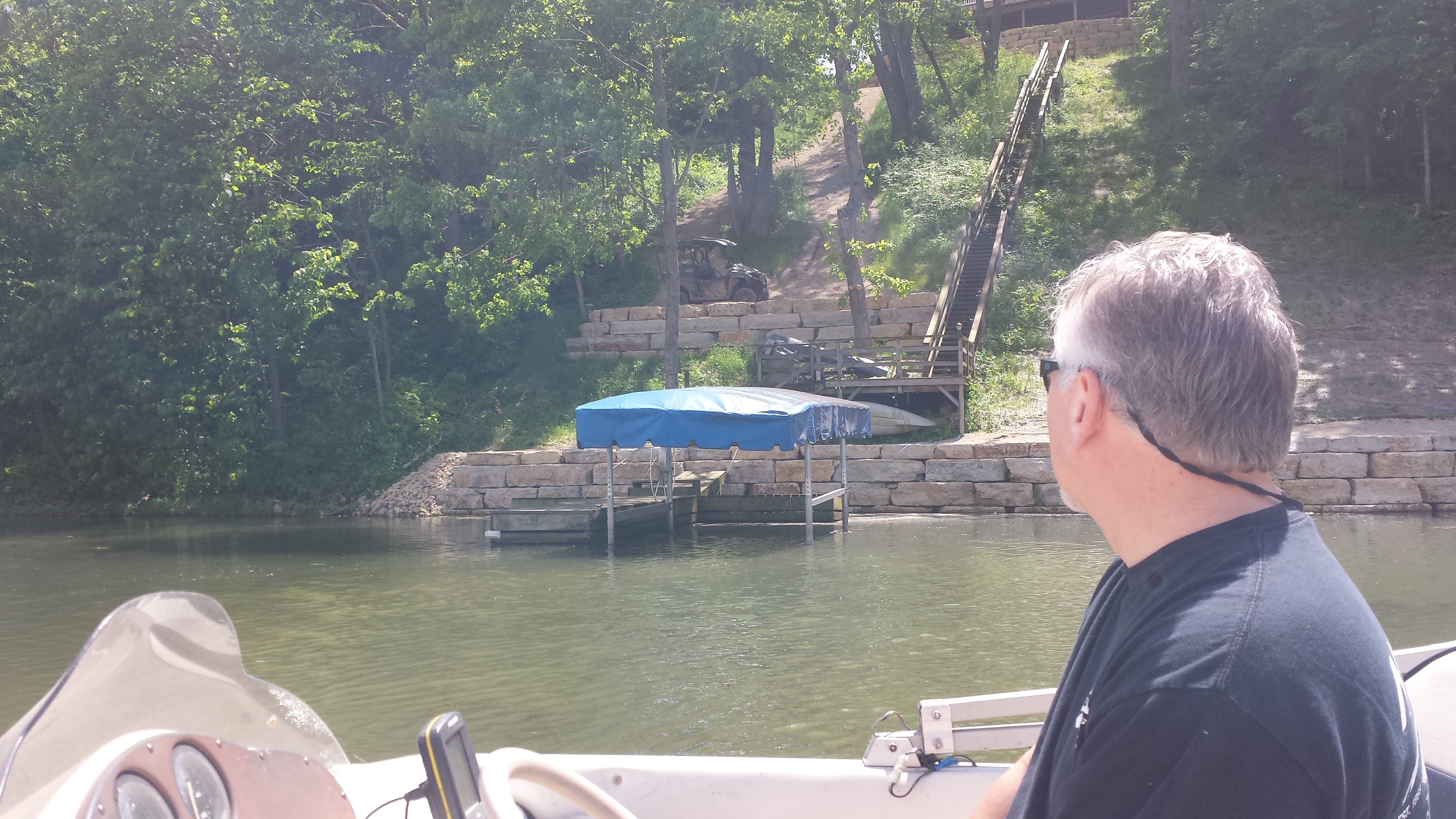 img/fun/Boating/NewWall_20170528_141959.jpg