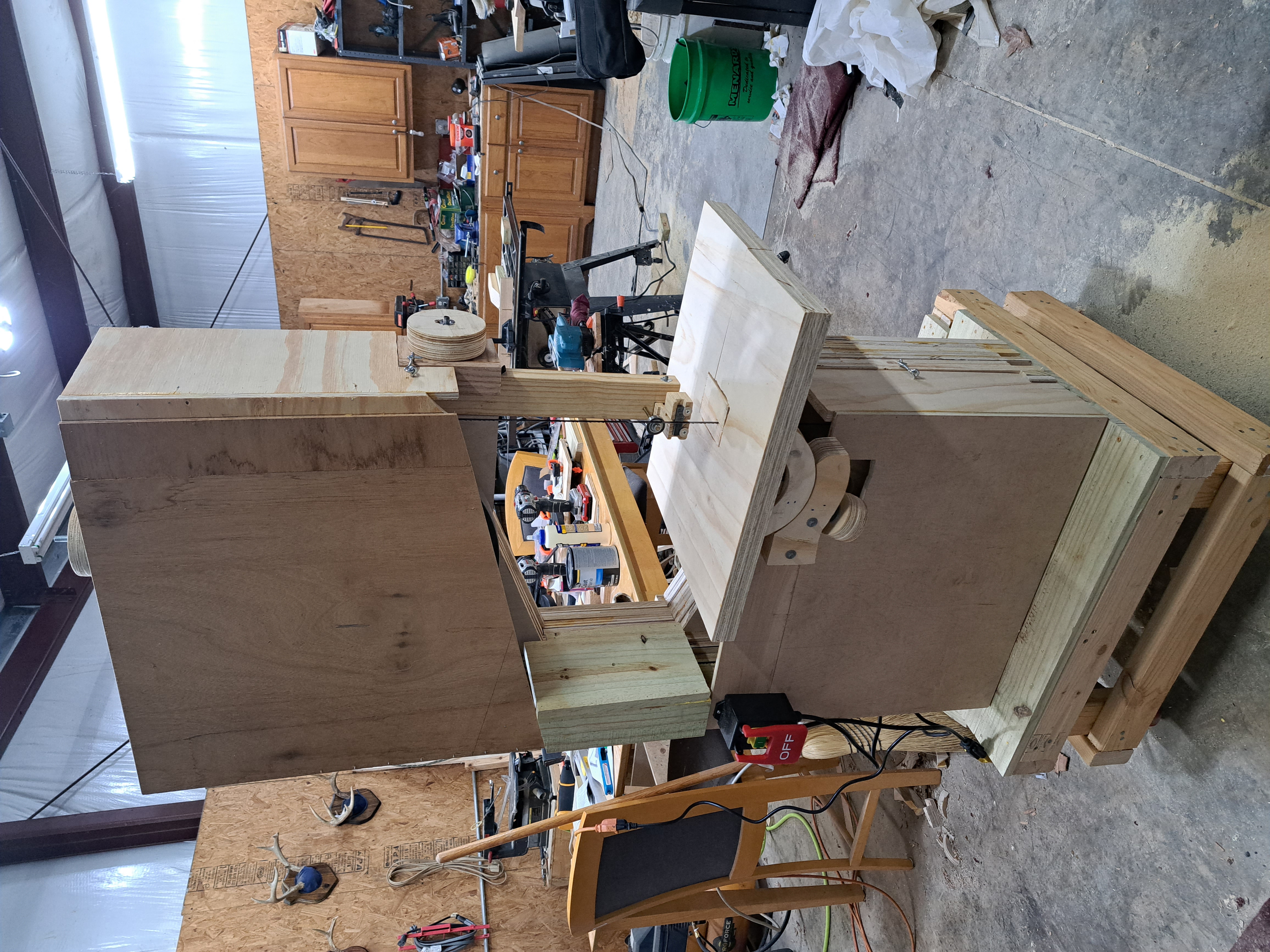 img/fun/Woodworking/bandsaw3.jpg