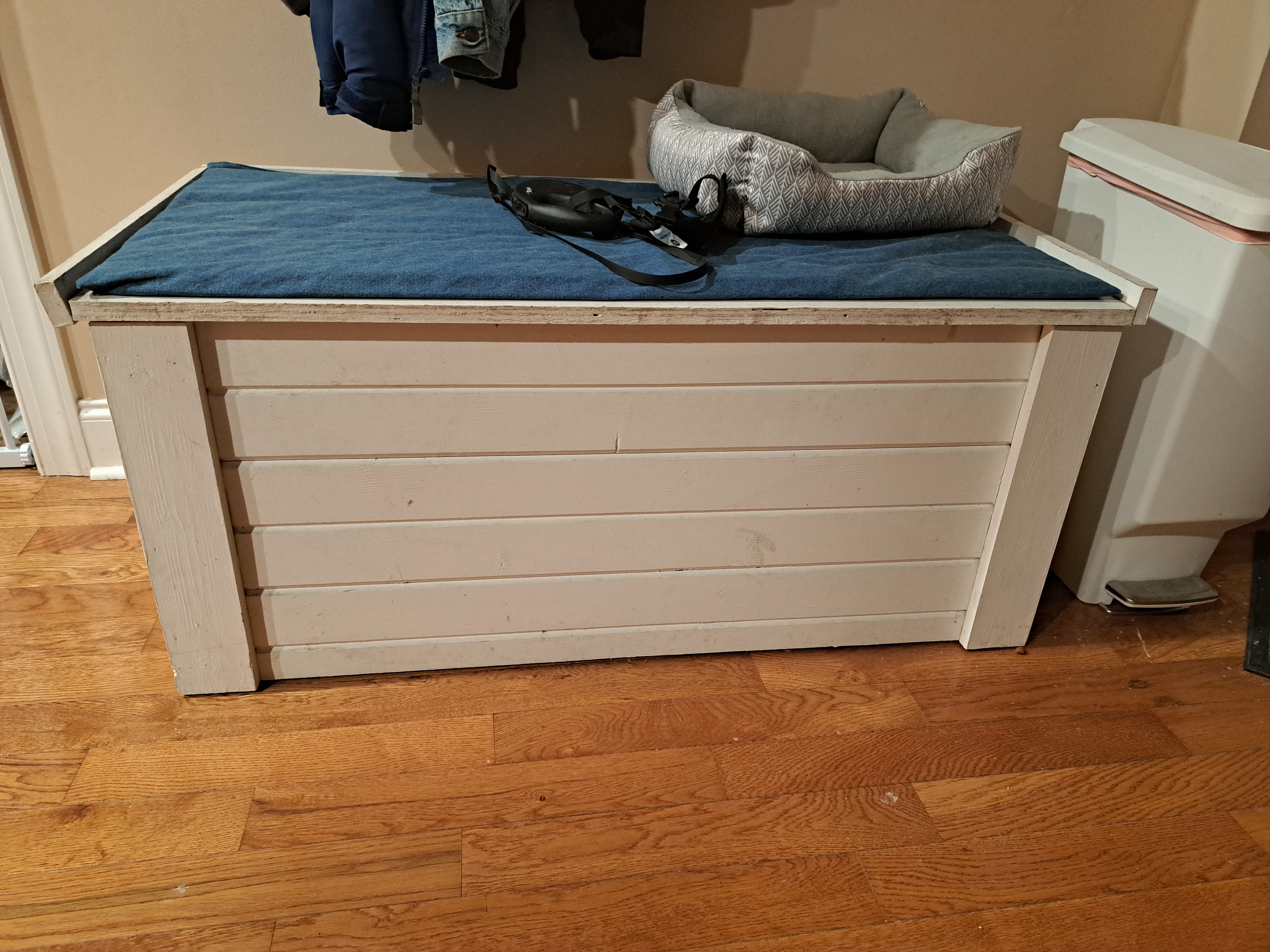 img/fun/Woodworking/bench.jpg